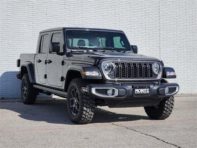 new 2025 Jeep Gladiator car, priced at $48,380