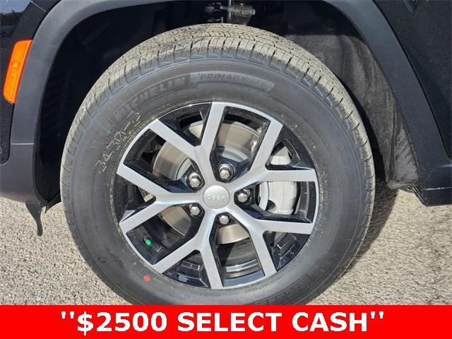new 2025 Jeep Grand Cherokee car, priced at $41,371