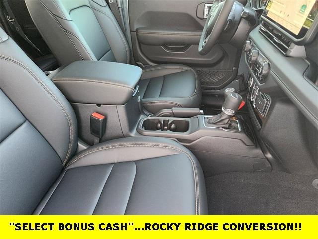 new 2025 Jeep Gladiator car, priced at $46,435