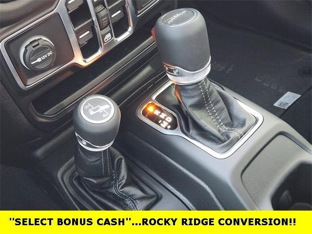 new 2025 Jeep Gladiator car, priced at $46,435