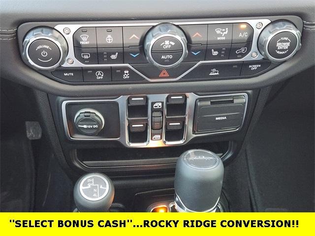 new 2025 Jeep Gladiator car, priced at $46,435