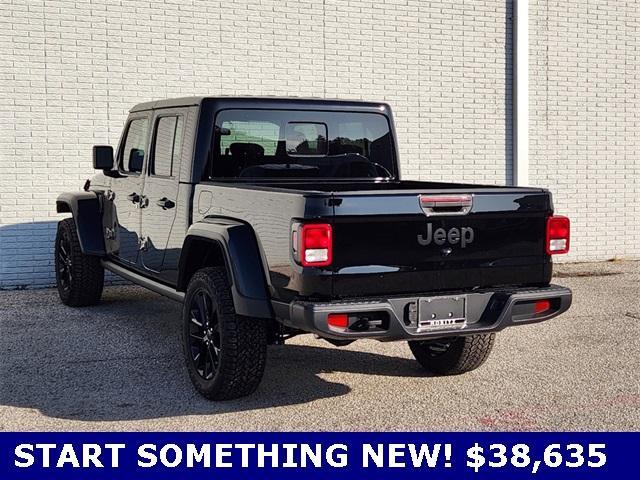 new 2025 Jeep Gladiator car, priced at $38,635