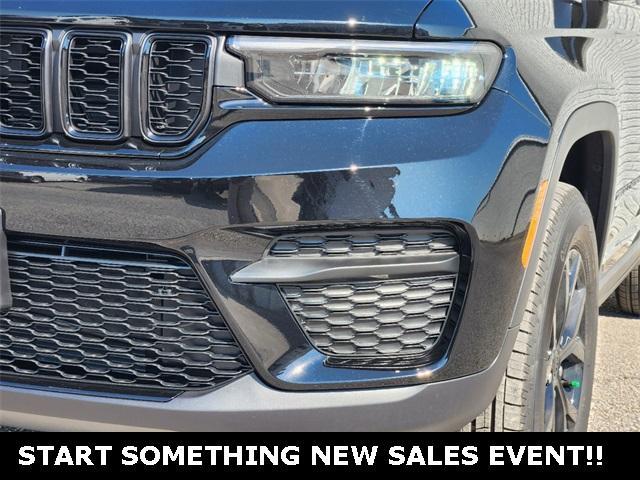 new 2025 Jeep Grand Cherokee car, priced at $38,835