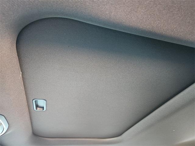 new 2025 Jeep Grand Cherokee car, priced at $40,730