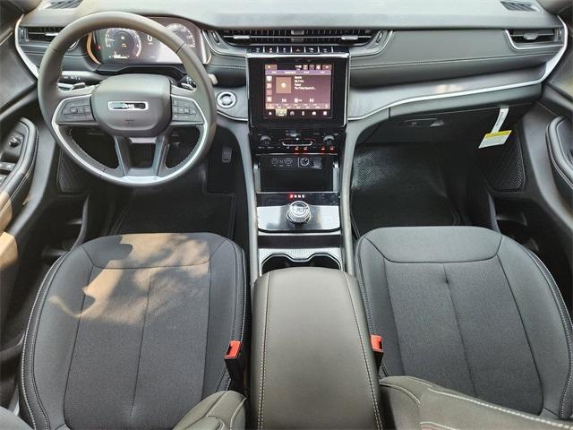 new 2025 Jeep Grand Cherokee L car, priced at $38,475