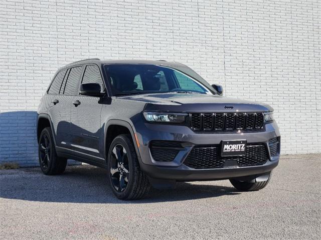 new 2025 Jeep Grand Cherokee car, priced at $40,400