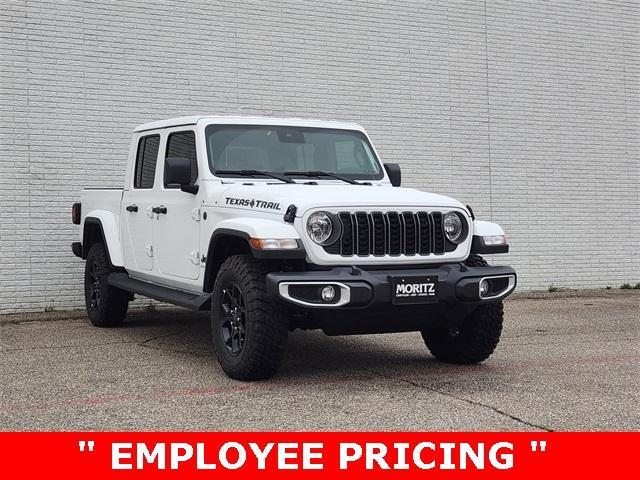 new 2025 Jeep Gladiator car, priced at $41,294