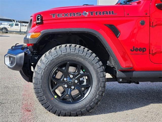 new 2025 Jeep Gladiator car, priced at $47,085