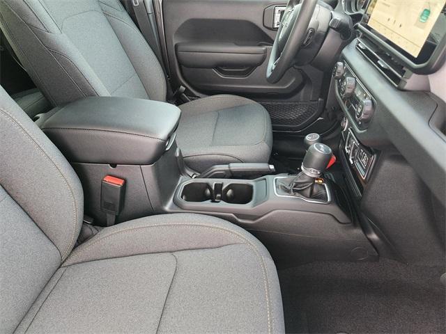 new 2025 Jeep Wrangler car, priced at $38,899