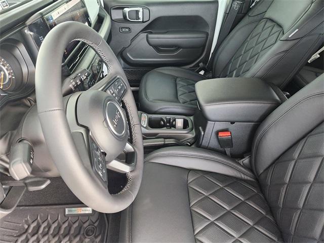 new 2025 Jeep Wrangler car, priced at $47,430