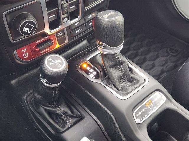 new 2025 Jeep Wrangler car, priced at $47,430