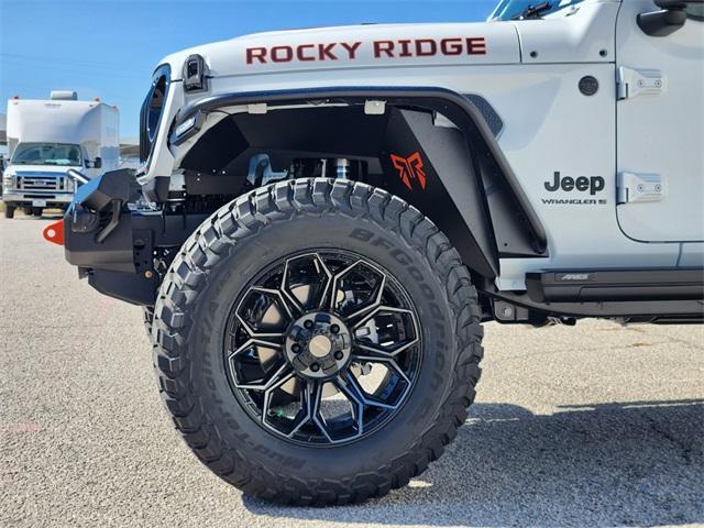 new 2025 Jeep Wrangler car, priced at $47,430