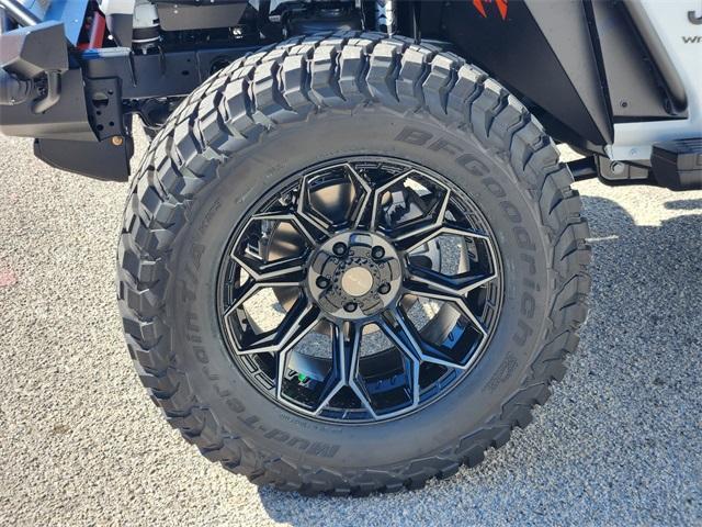 new 2025 Jeep Wrangler car, priced at $47,430