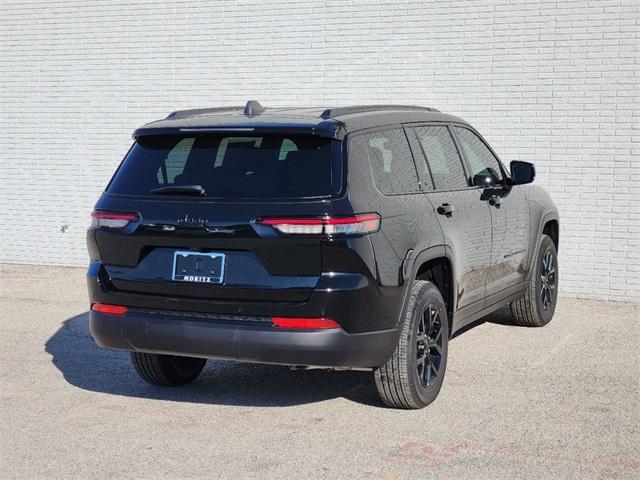 new 2025 Jeep Grand Cherokee L car, priced at $41,235