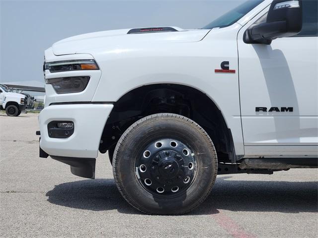 new 2025 Ram 3500 car, priced at $80,695