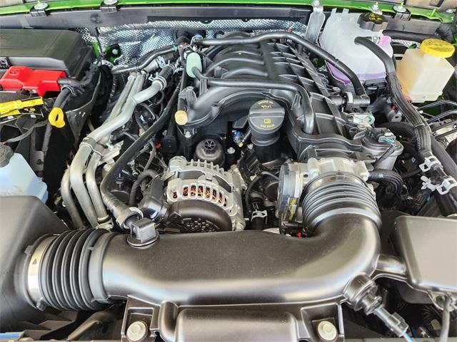 new 2025 Jeep Gladiator car, priced at $45,935