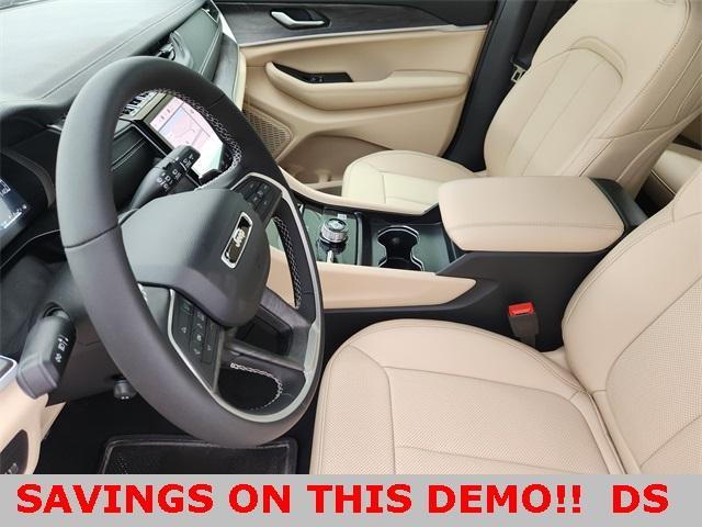 new 2025 Jeep Grand Cherokee L car, priced at $46,712