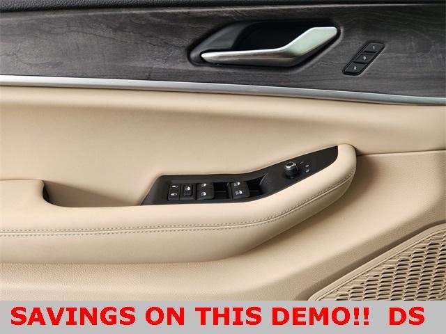 new 2025 Jeep Grand Cherokee L car, priced at $46,712