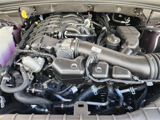 new 2025 Jeep Grand Cherokee car, priced at $40,730