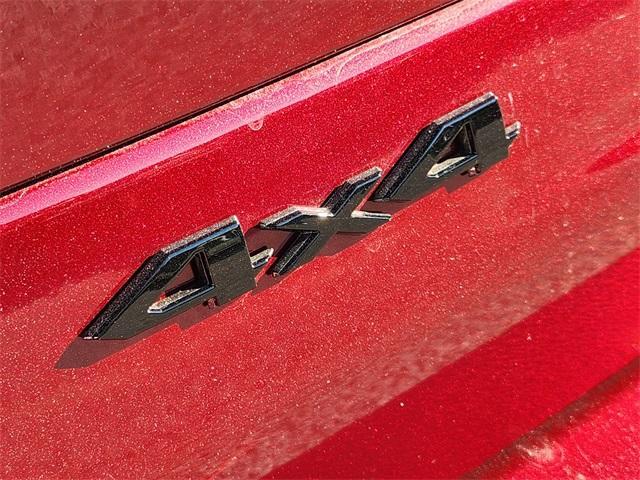 new 2025 Jeep Grand Cherokee car, priced at $40,730