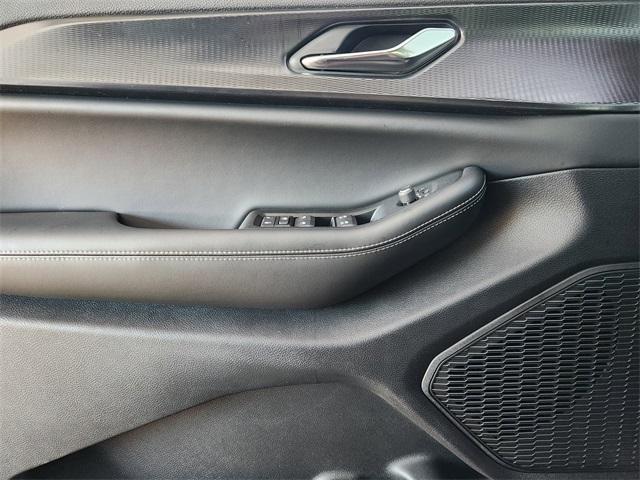 new 2025 Jeep Grand Cherokee car, priced at $40,730