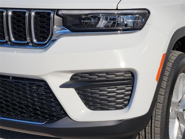 new 2025 Jeep Grand Cherokee car, priced at $34,280