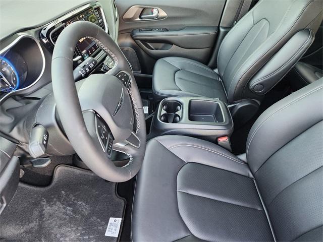 new 2026 Chrysler Pacifica car, priced at $40,560