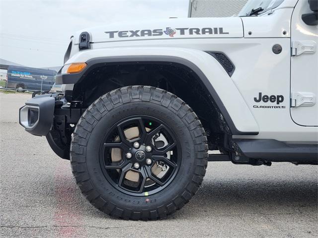 new 2025 Jeep Gladiator car, priced at $44,569