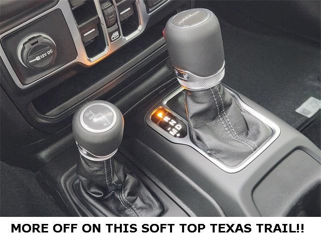 new 2025 Jeep Gladiator car, priced at $40,897