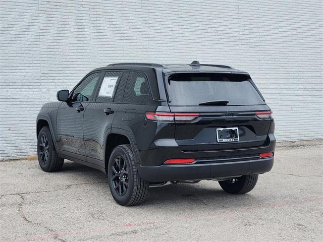 new 2025 Jeep Grand Cherokee car, priced at $37,030