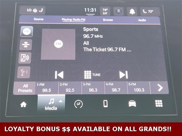 new 2025 Jeep Grand Cherokee car, priced at $38,270