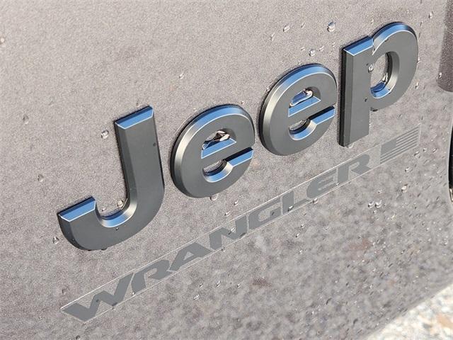 new 2026 Jeep Wrangler car, priced at $38,725