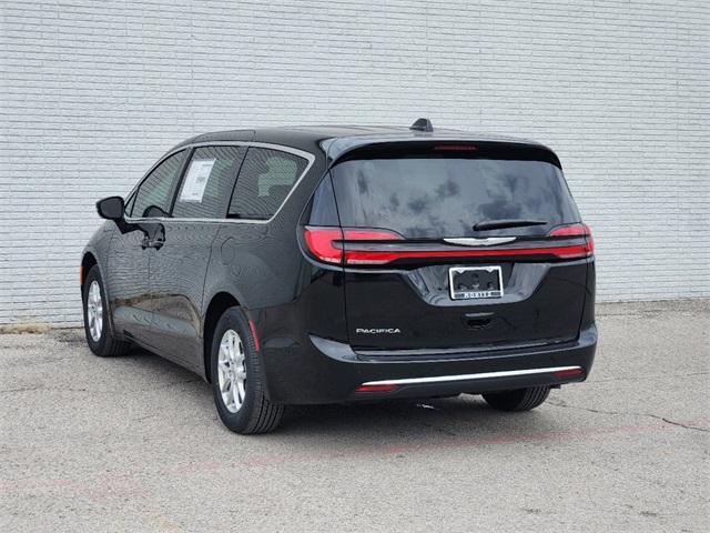 new 2025 Chrysler Pacifica car, priced at $42,425