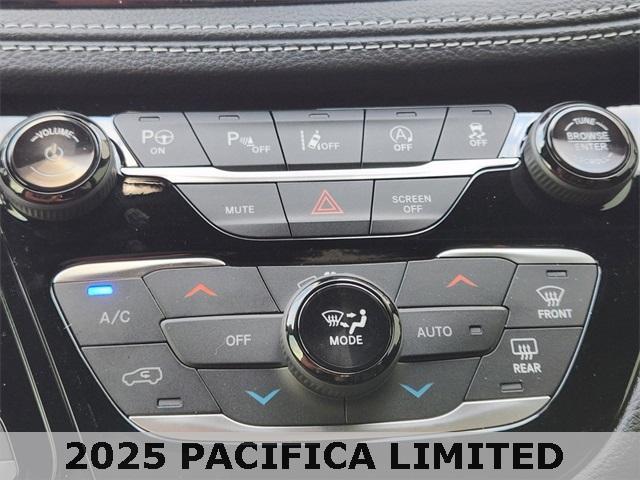 new 2025 Chrysler Pacifica car, priced at $49,865