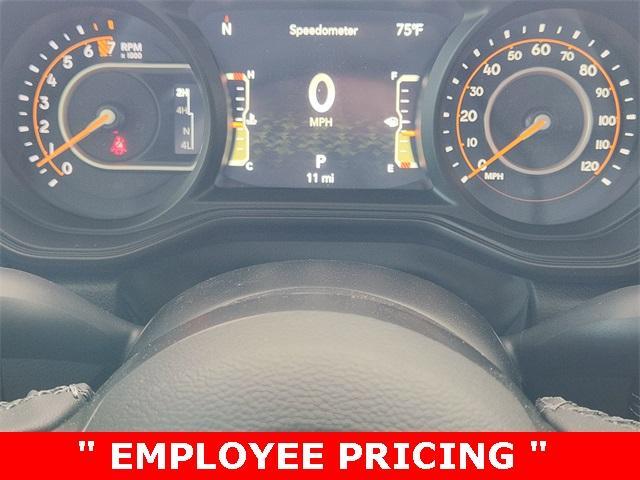 new 2025 Jeep Gladiator car, priced at $41,294