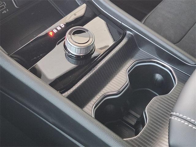 new 2025 Jeep Grand Cherokee car, priced at $38,480