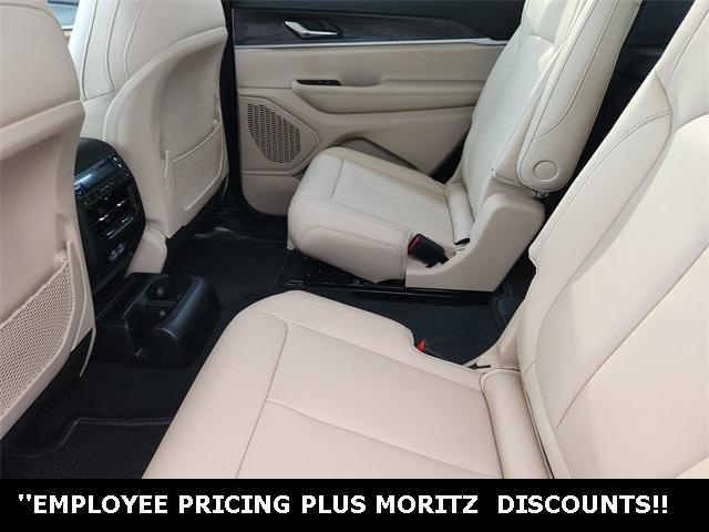 new 2025 Jeep Grand Cherokee L car, priced at $39,397