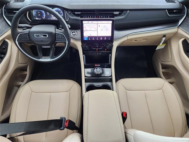 new 2025 Jeep Grand Cherokee L car, priced at $39,397