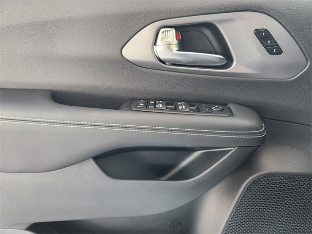 new 2026 Chrysler Pacifica car, priced at $42,210