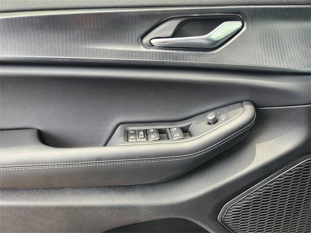 new 2025 Jeep Grand Cherokee car, priced at $38,030