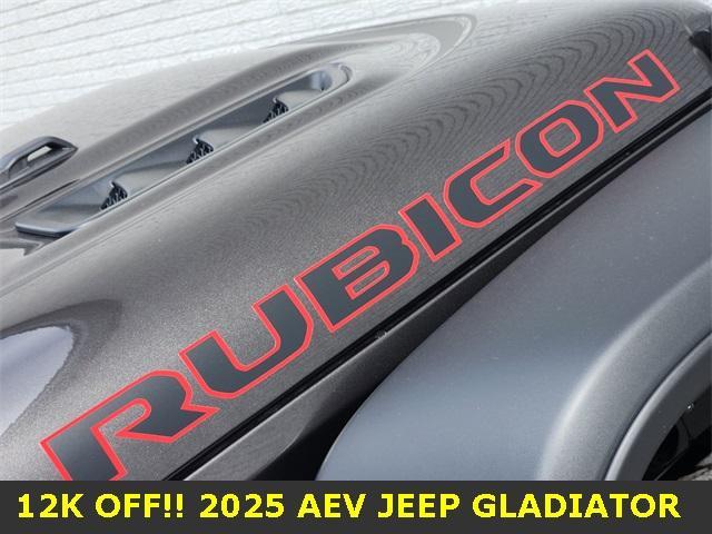 new 2025 Jeep Gladiator car, priced at $78,424