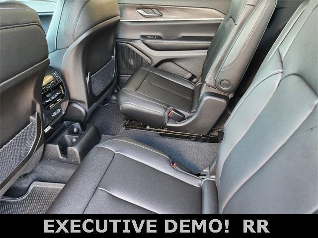 new 2024 Jeep Grand Cherokee L car, priced at $45,480