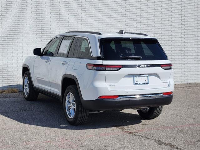 new 2025 Jeep Grand Cherokee car, priced at $37,875