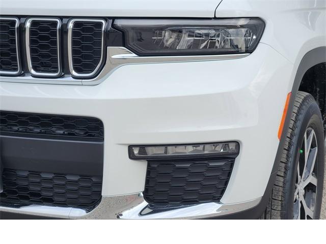 new 2025 Jeep Grand Cherokee L car, priced at $41,077