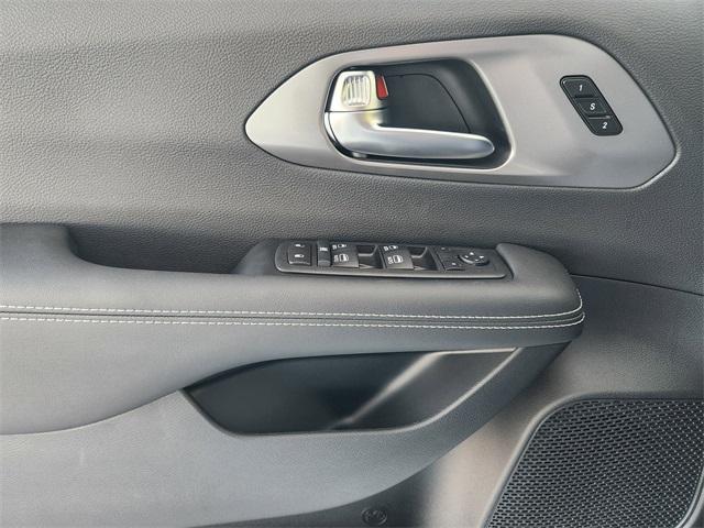 new 2026 Chrysler Pacifica car, priced at $44,135