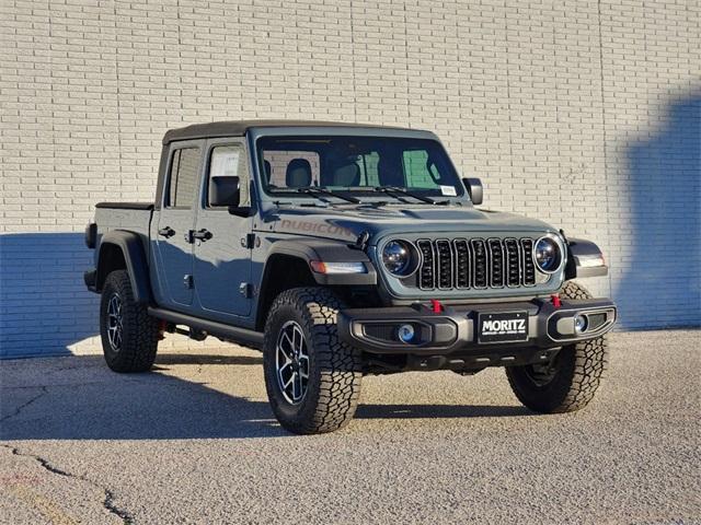 new 2025 Jeep Gladiator car, priced at $58,600