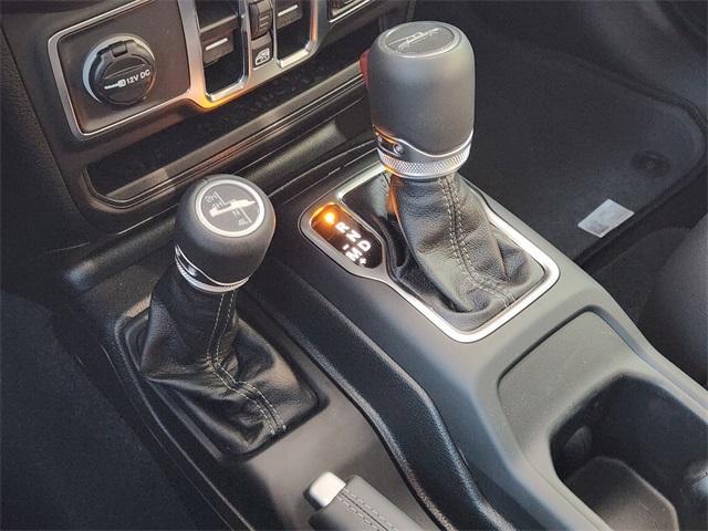 new 2025 Jeep Gladiator car, priced at $42,435