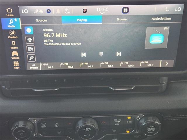 new 2025 Jeep Gladiator car, priced at $42,435