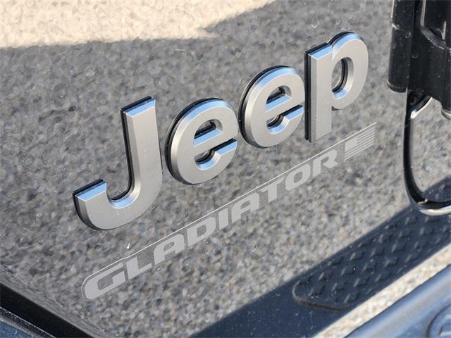 new 2025 Jeep Gladiator car, priced at $42,435