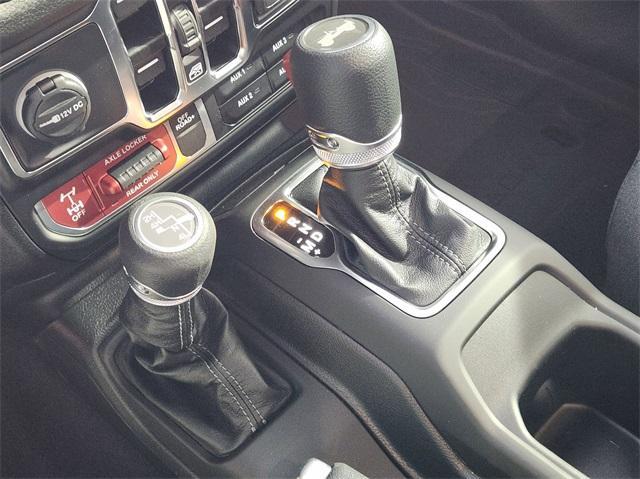 new 2025 Jeep Wrangler car, priced at $48,320